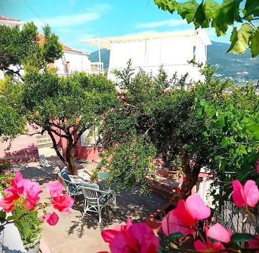 Duka's Gardenhouse Case de vacanță *