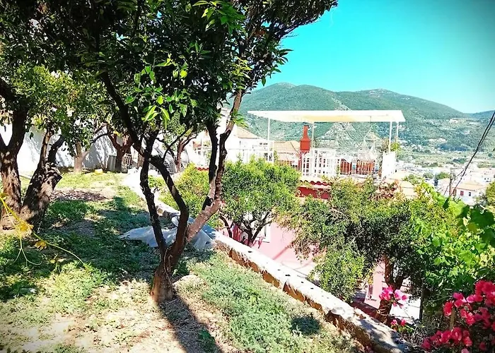 Duka's Gardenhouse Case de vacanță *